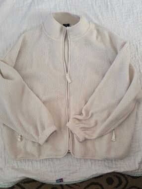 PacSun Cozy Women's Sherpa Zip Jacket in Cream